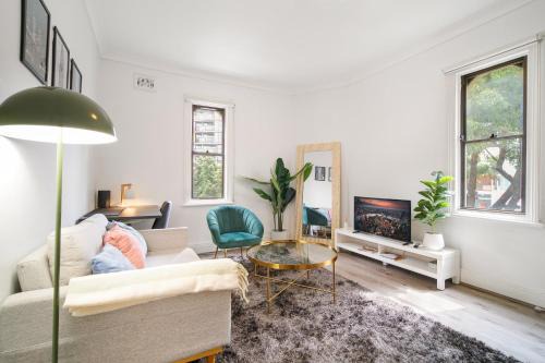Little Manhattan 1BR Designer Zetland Retreat