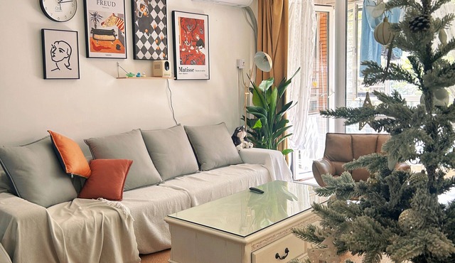 Lizi Guesthouse and FamilyApartment Nearby Temple of Heaven 5mins walk to subway