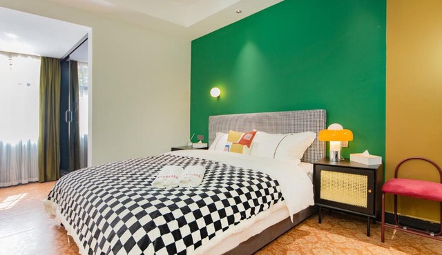 Locals Apartment Inn 16