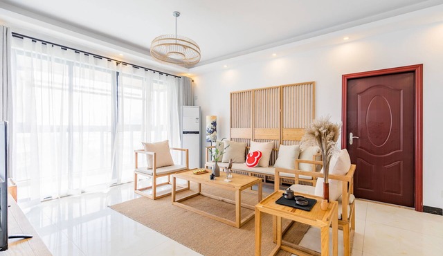 Locals Boutique Apartment Huafa Plaza 23