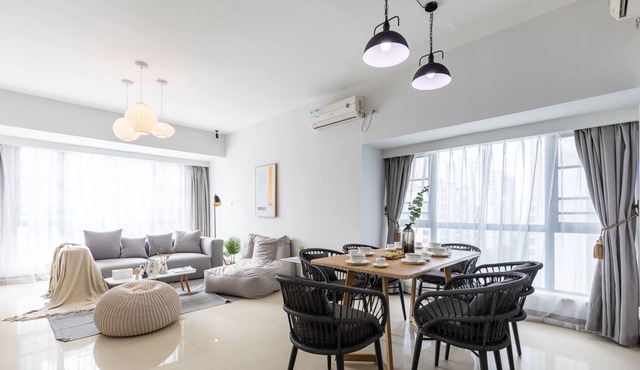 Locals Boutique Apartment Huafa Plaza 6