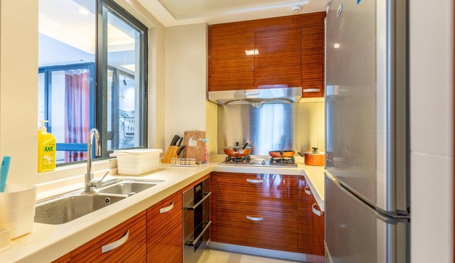 Locals Boutique Apartment Huafa Plaza 33