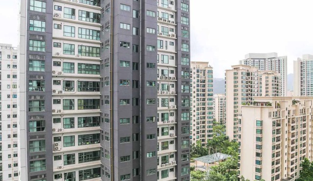 Locals Boutique Apartment Huafa Plaza 34