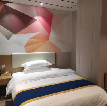 Longxiang intelligent Hotel