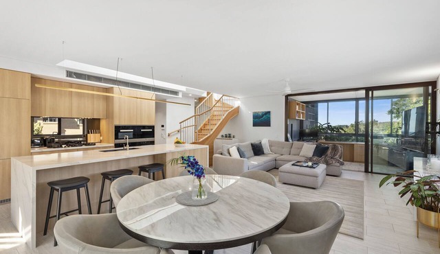 Luxurious 3BR penthouse apartment with private rooftop terrace