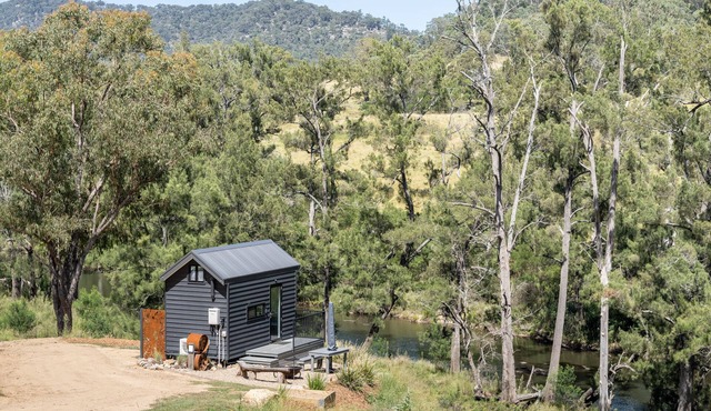 Luxury Off-Grid Tiny House in the beautiful Southern Highlands