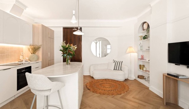 Luxury Studio in Potts Point | Quiet & Central