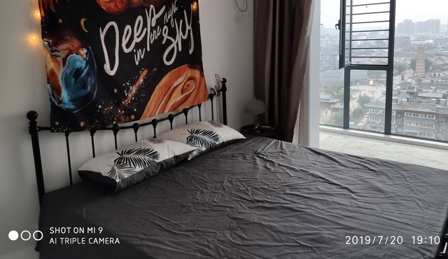 luxury suite next to luoyang ancient city