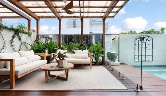 Luxury Tri-Level Duplex in Mermaid Beach - CoastHM