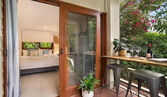 MacMasters Studio Retreat