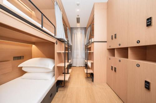 Manhattan Youth Hotel -Shanghai Railway Station Branch