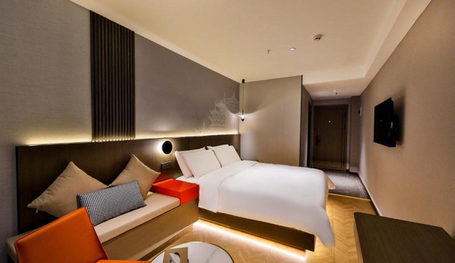 Manji Yunfan Hotel Shenyang Zhongjie North Station Forbidden City Dashuaifu Branch