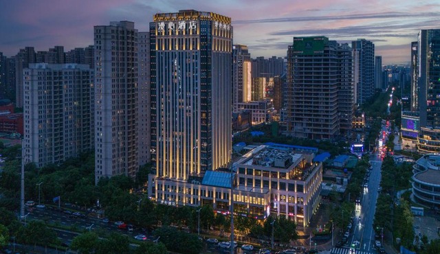 Manxin Hotel Zhengzhou Zhengdong New District
