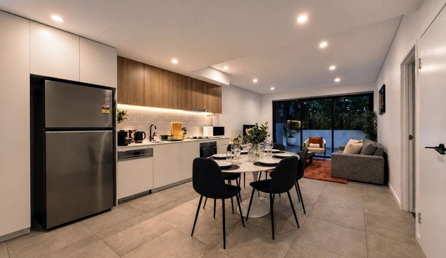 Mascot Haven | Pet-Friendly Family Apartment w/ 2 Parking Near Sydney Airport