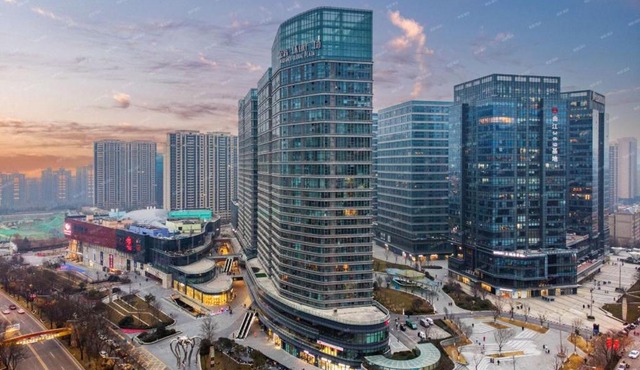 Mehood Lestie, Qujiang Dayan Pagoda Datang Everlasting City Jinhui Plaza