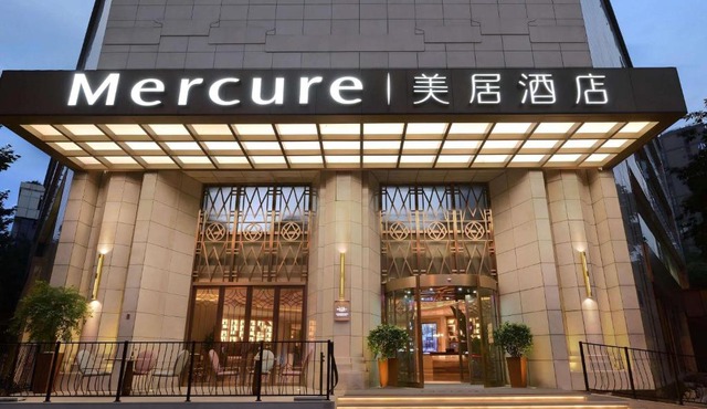 Mercure Chengdu Kuanzhai Alley Central