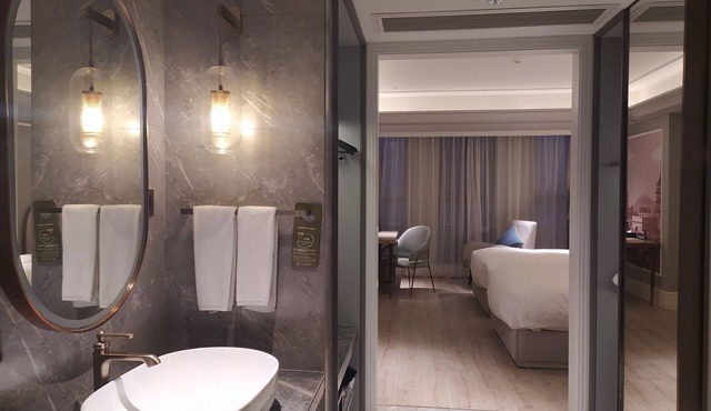 Mercure Hangzhou East Railway Station