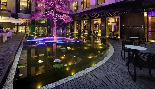 Mercure Yangzhou Dongguan Street