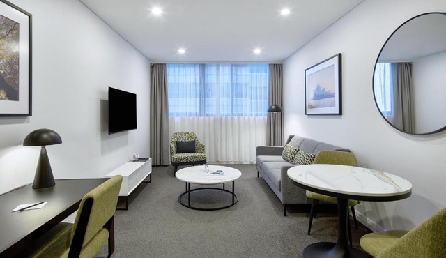 Meriton Suites North Sydney