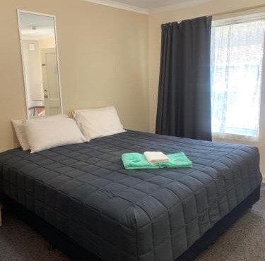 Mid Coast Motor Inn