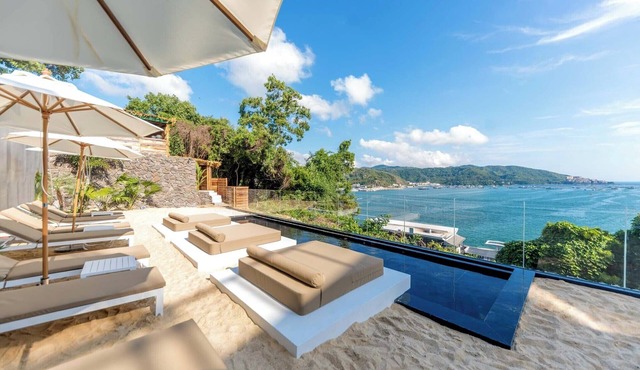 Miyue Shenzhen Tuscan Seascape Holiday