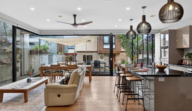 Modern Homestay near Sydney CBD, Leichhardt - Little Italy