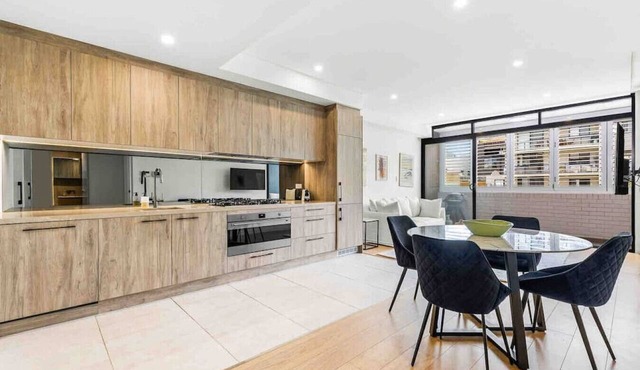 Modern, Private Luxury Apartment - Harbourside