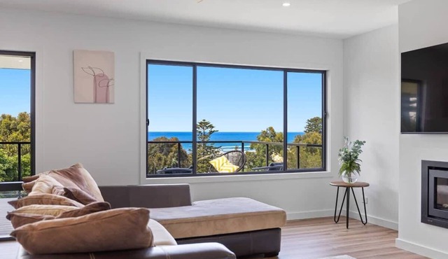 Montague @ Tuross Head - A slice of luxury!