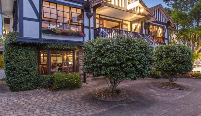 Montville Mountain Inn