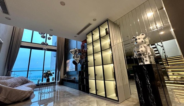 Moonlight Penthouse Duplex HaNoi Apartment