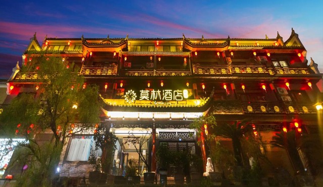 Morninginn, Phoenix Ancient City Tuojiang