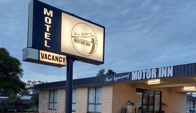 Mount Wycheproof Motor Inn
