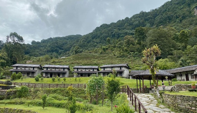 Mountain Lodges of Nepal - Tomijong