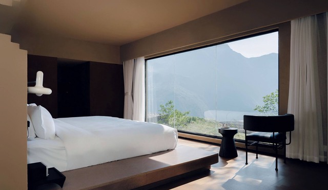 MUUA Hotel
