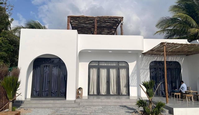 My Hoa Oceanfront Home