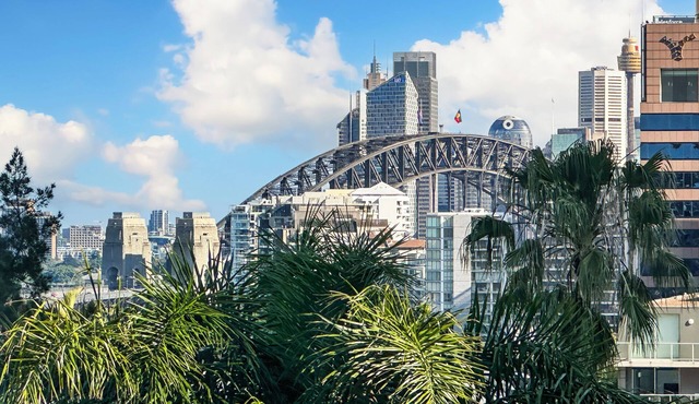 North Sydney | Sydney Harbour Bridge Vista