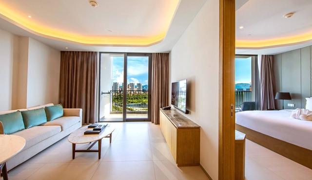 Oakwood Apartments Sanya