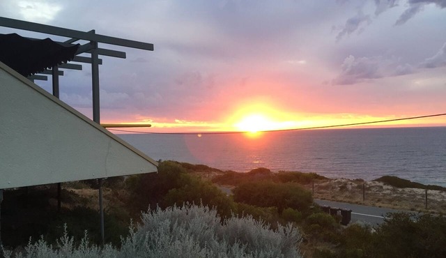 Ocean front two bedroom self catering, two story Apartment - Adults only