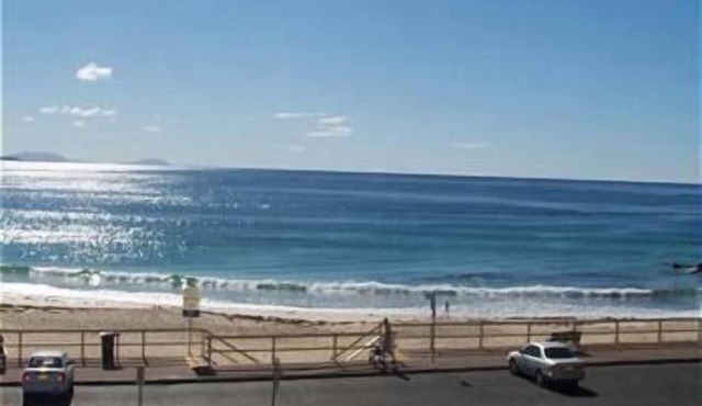 Oceanic 17 - Opposite from main beach