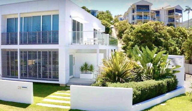 Oceanstay Sapphire Slice