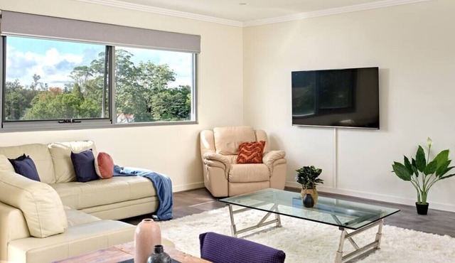 ❤ of Warrawee | Large Premium Apartment | Parking