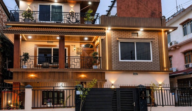 Omnia Luxe Villa