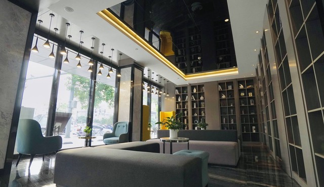 Paco Hotel Guangzhou Baiyun Airport Liantang Metro
