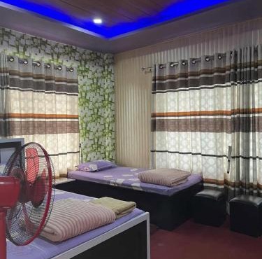 Paradise Hotel & Lodge