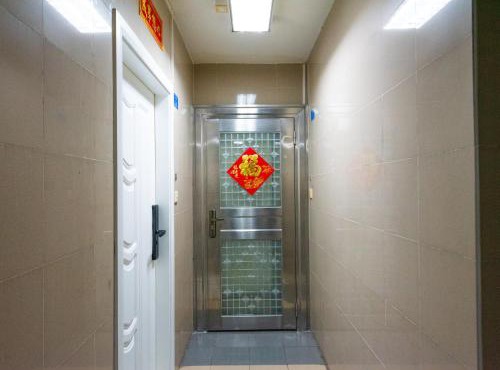 - Parent child Travel - Daliang Bell Tower Subway Station - New World Center - Qinghui Garden - Huagai Pedestrian Street - Shunfengshan Park - Happy Coast PLUS - 3-bedroom with bathtub