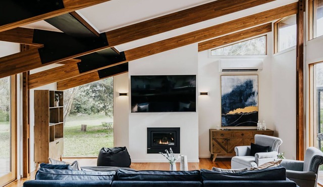 Park Crescent ~ Daylesford Macedon Region ~ Architectural Abode