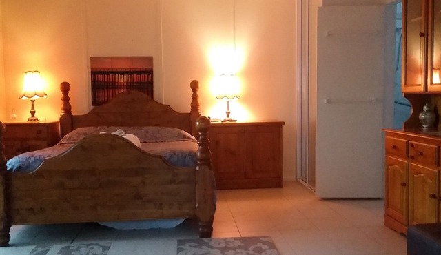 Pass and Pause Bedsit Holiday Accommodation