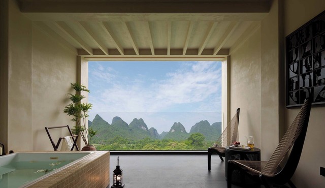 PastForward Deer Luxury Hidden Retreat at Yulong River