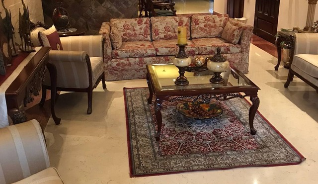 per night/monthly 3200sqft full furnished apartment antique furniture gulshan