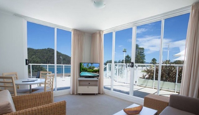 Poolside Beach Front & Ocean Views Ettalong Beach Resort Central Coast NSW